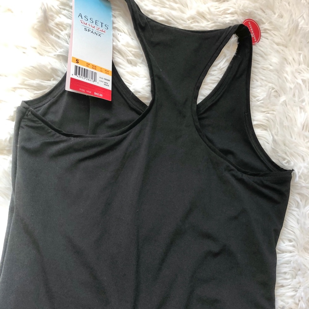 New with tags SPANX TOP FORM RACER BACK TOP SZ SM - Picture 3 of 7